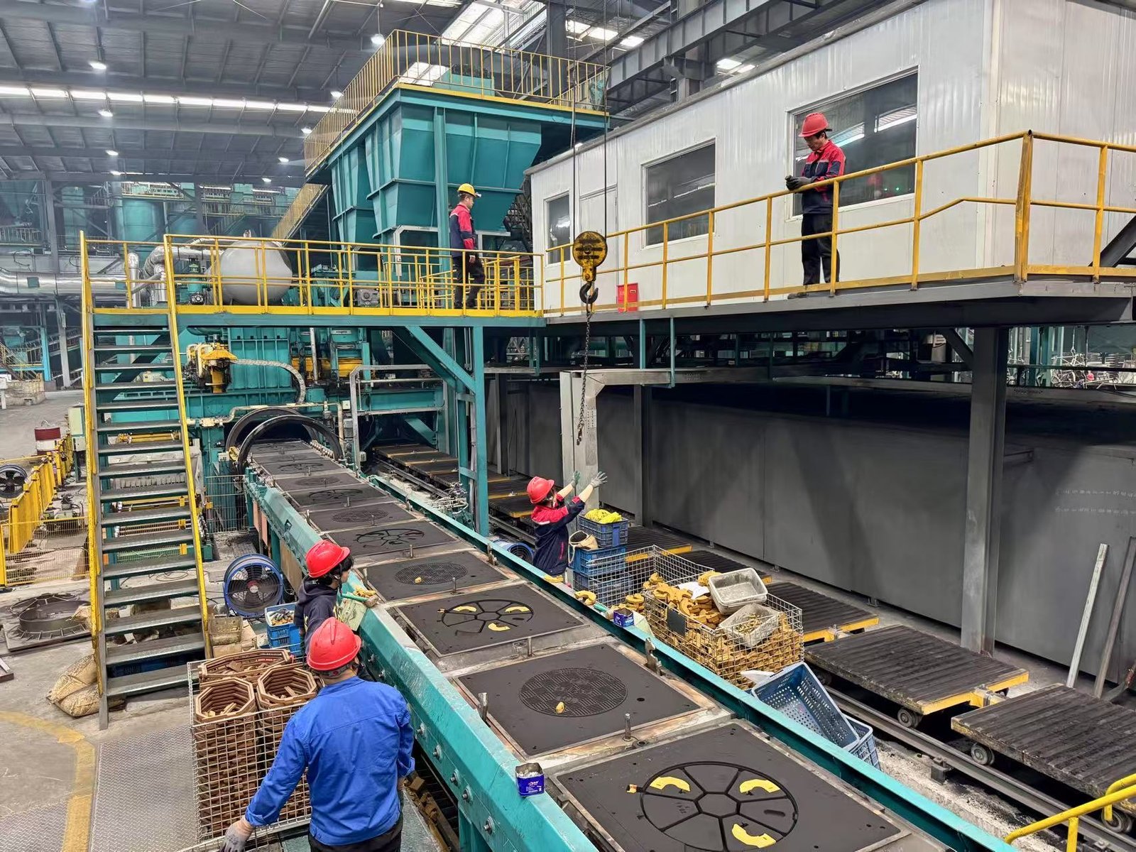 How Does Road Middle Treasure Technology Affect the Manhole Cover Wholesale Market