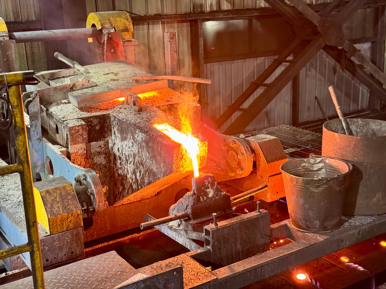 How to Ensure Safety and Compliance Through Load-Rated Manhole Covers